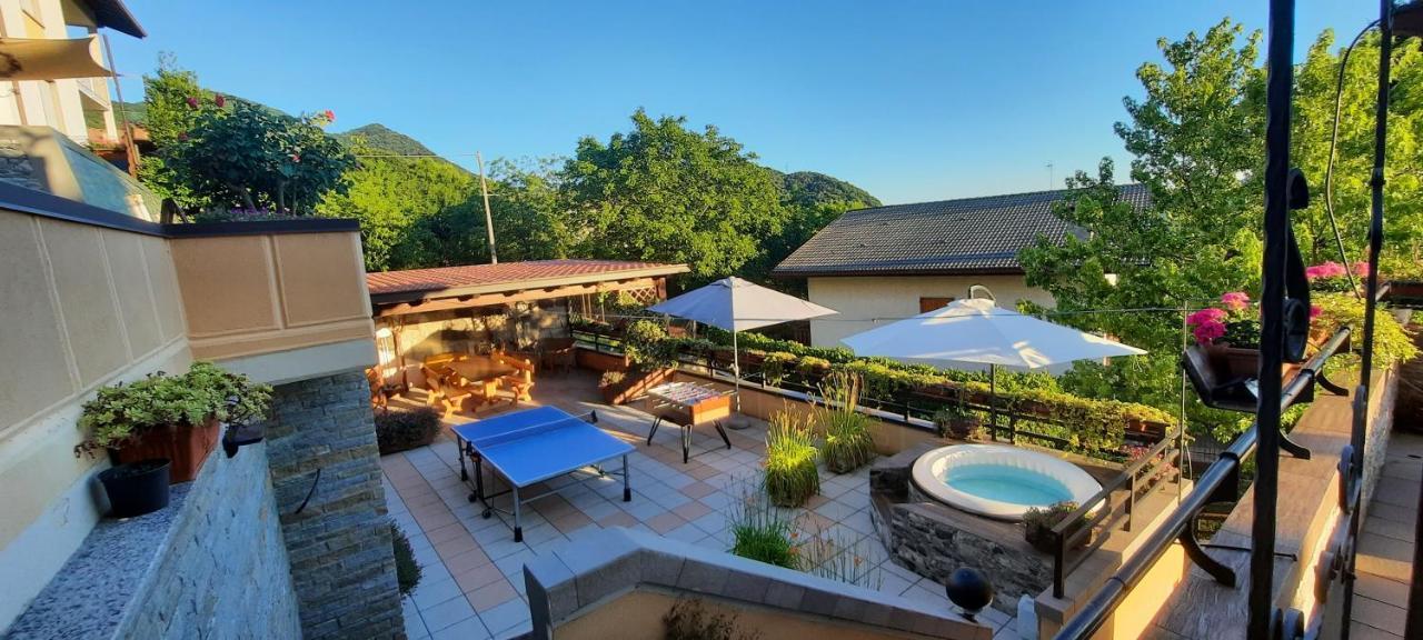 La Terrazza Casa Vacanza Carenno Bagian luar foto