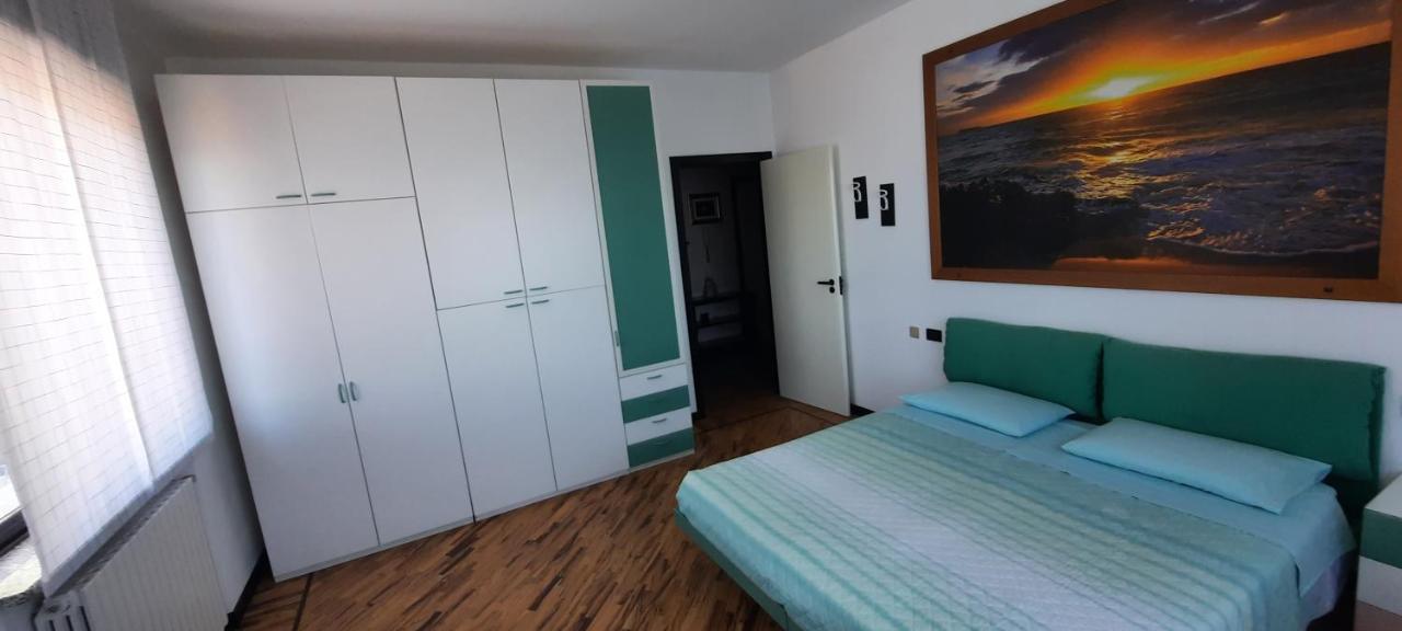La Terrazza Casa Vacanza Carenno Bagian luar foto