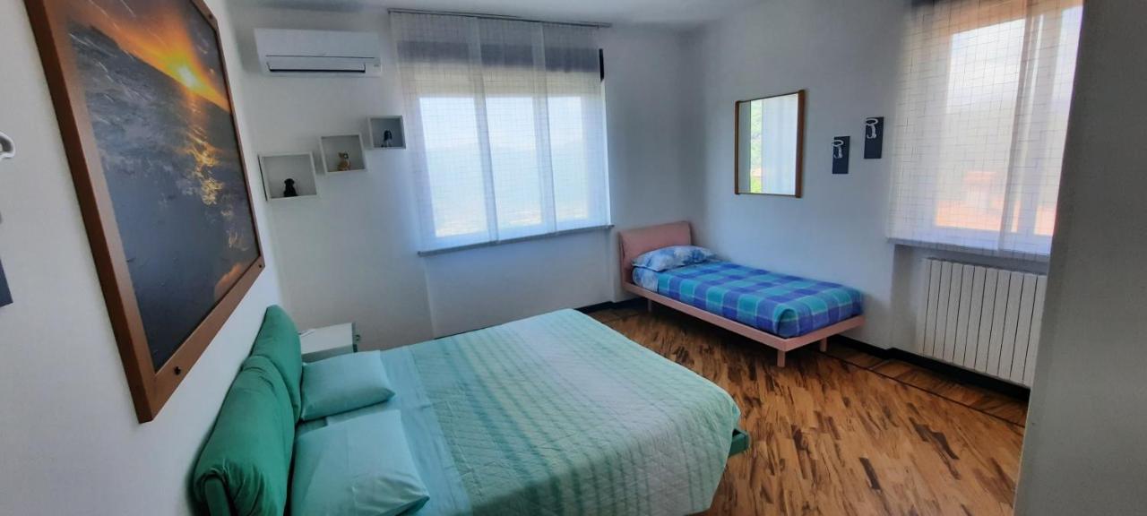 La Terrazza Casa Vacanza Carenno Bagian luar foto