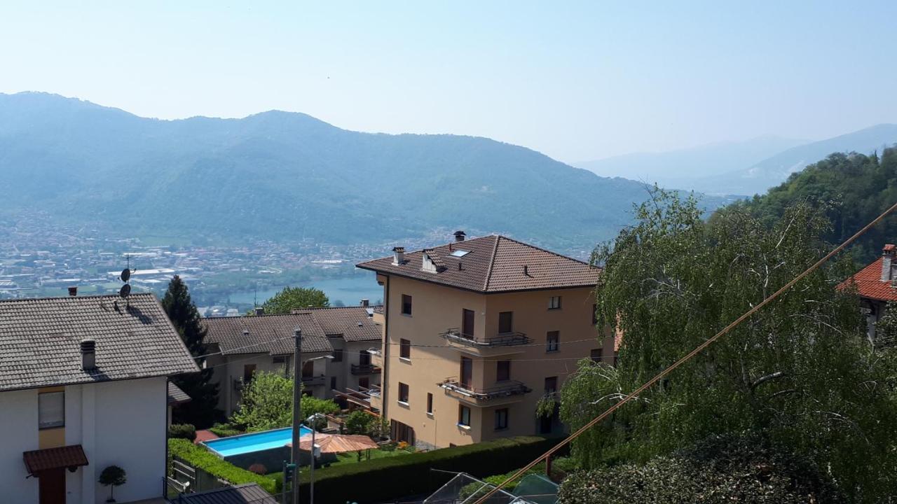 La Terrazza Casa Vacanza Carenno Bagian luar foto