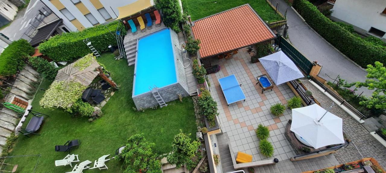 La Terrazza Casa Vacanza Carenno Bagian luar foto