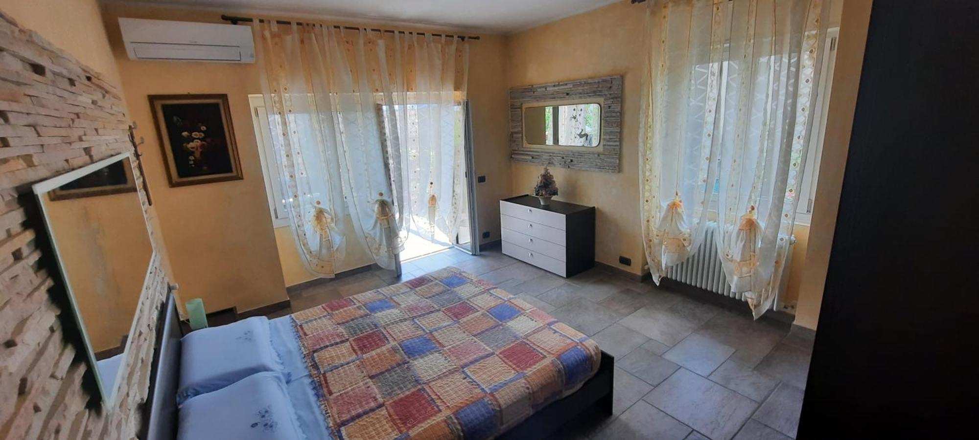 La Terrazza Casa Vacanza Carenno Bagian luar foto