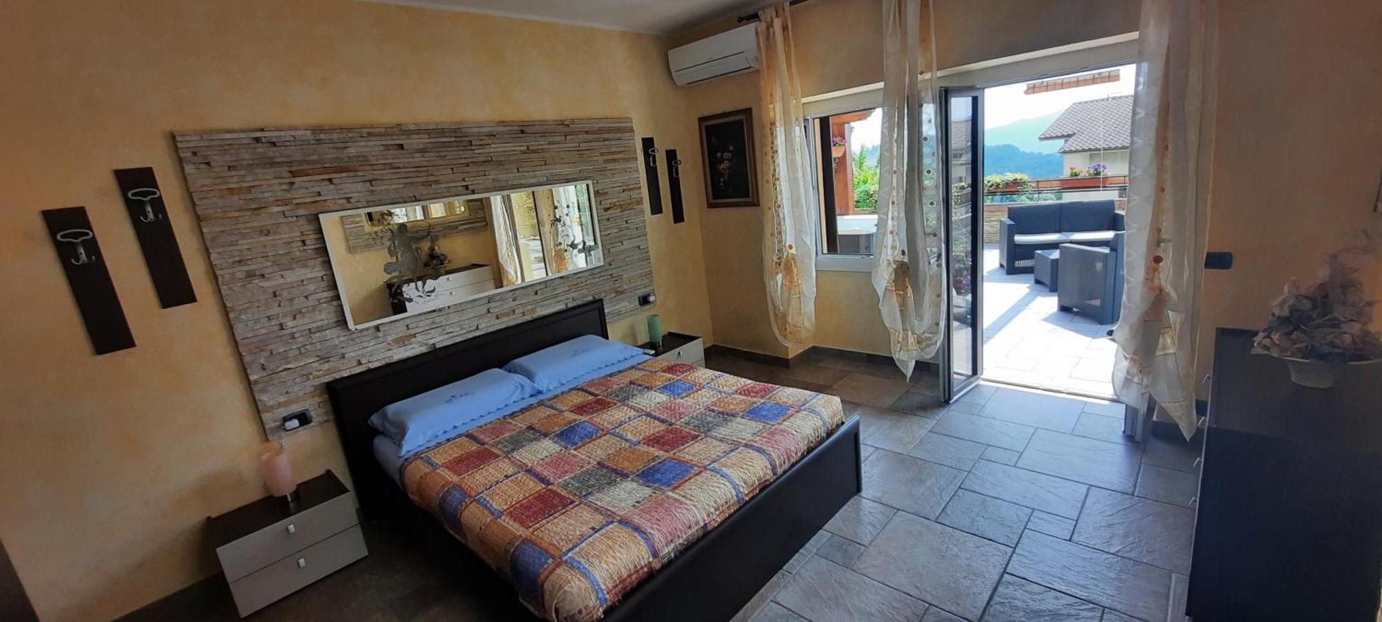 La Terrazza Casa Vacanza Carenno Bagian luar foto